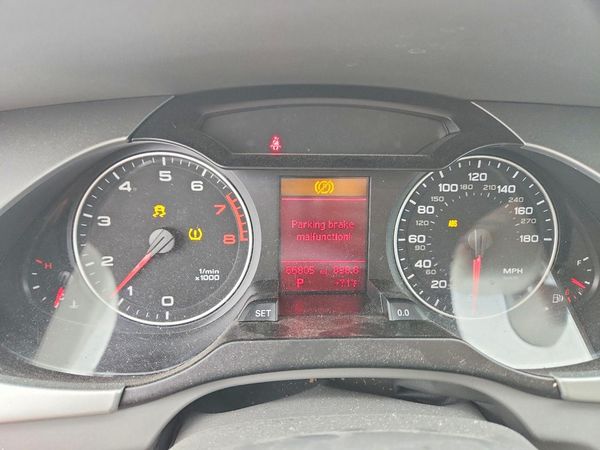 2012 AUDI A4 quattro Premium
