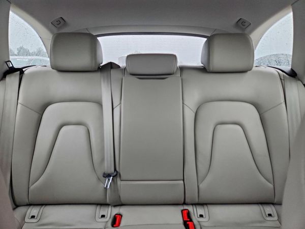 2012 AUDI A4 quattro Premium