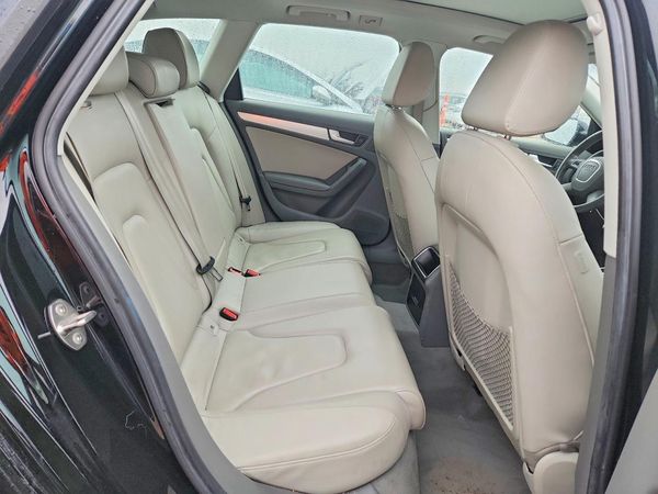 2012 AUDI A4 quattro Premium