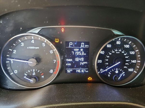 2017 HYUNDAI ELANTRA — ODOM