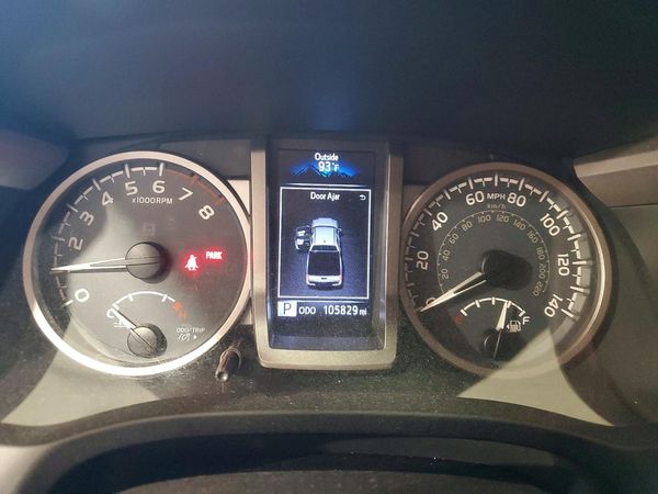 2017 TOYOTA TACOMA — ODOM