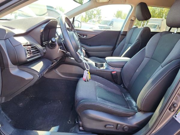 2022 SUBARU OUTBACK — DENT