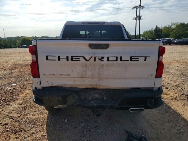 2022 CHEVROLET SILVERADO Trail Boss - LT — DIRR