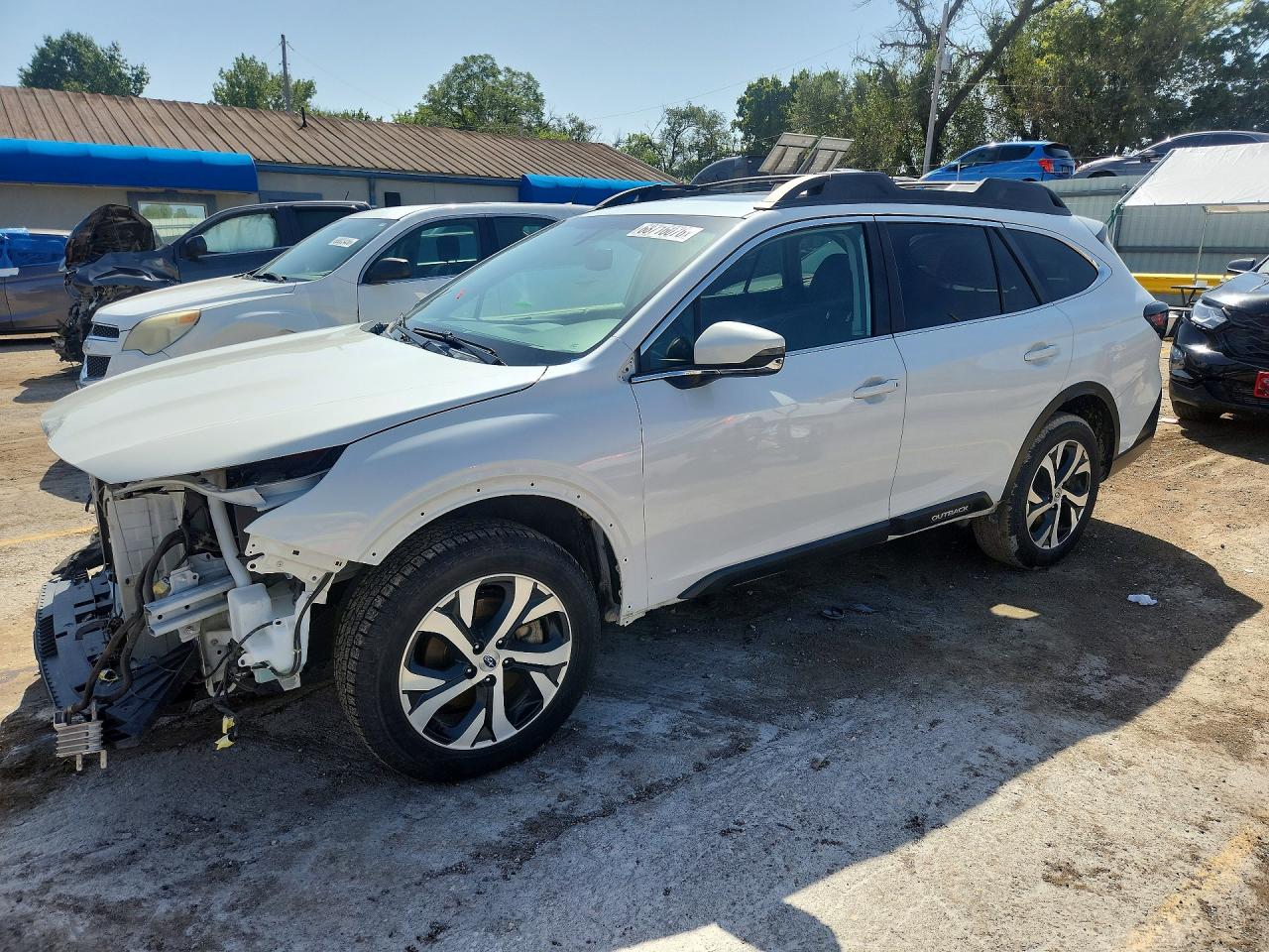 2022 SUBARU OUTBACK — Front 3/4
