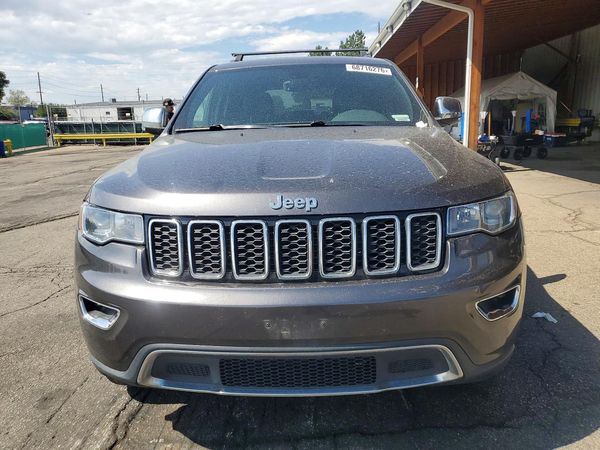2017 JEEP GRAND CHEROKEE Limited