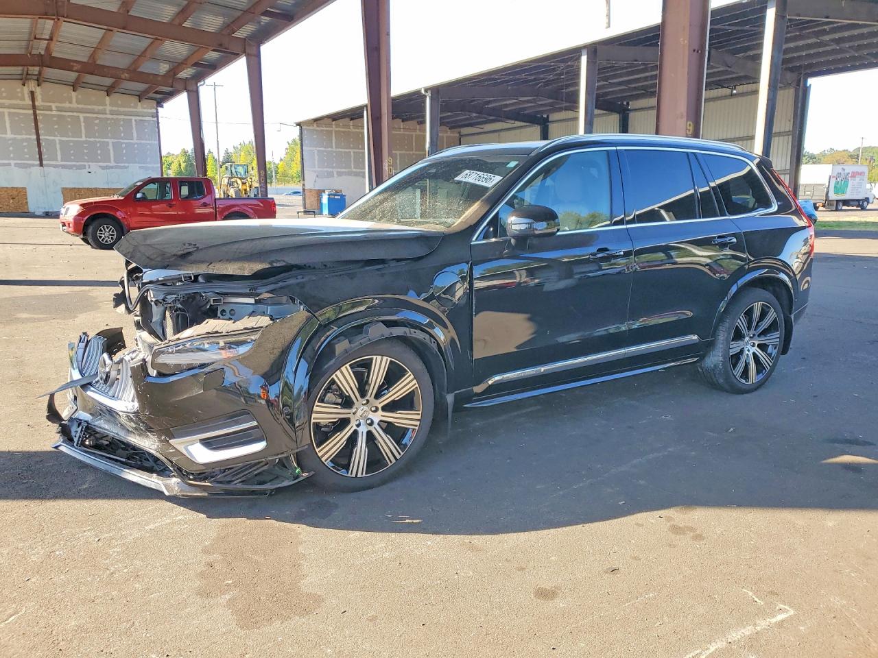 2024 VOLVO XC90 — Front 3/4
