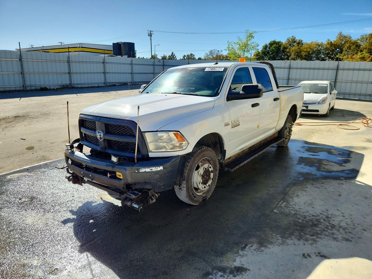 2016 RAM 2500 ST — Front 3/4