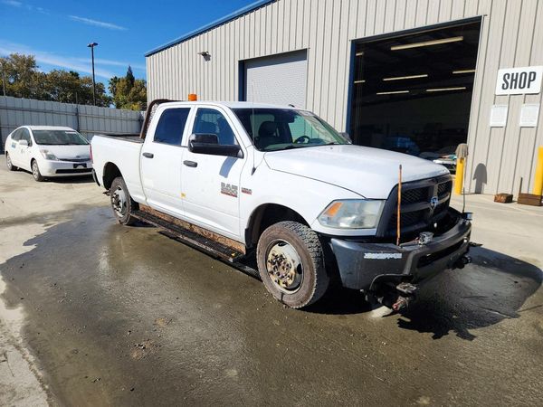 2016 RAM 2500 ST — Passenger 3/4
