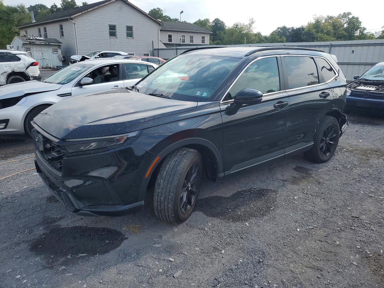 2024 HONDA CR-V — Front 3/4