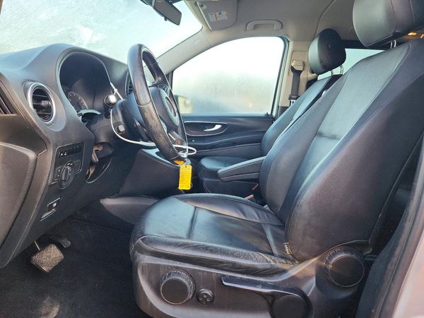 2016 MERCEDES-BENZ METRIS — DENT