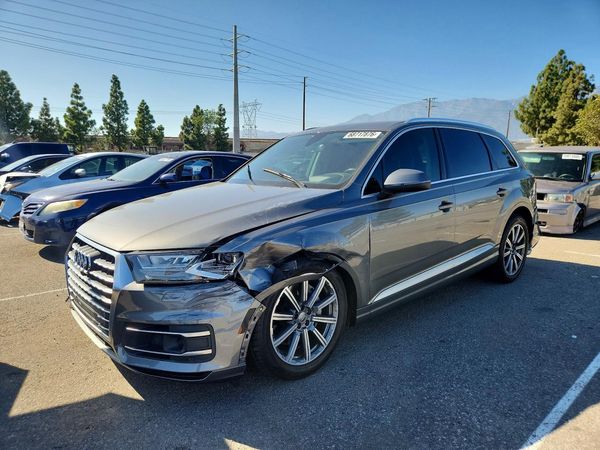 2017 AUDI Q7 — DSFA — Front 3/4
