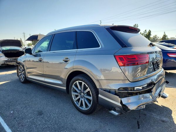 2017 AUDI Q7 quattro Prestige — DSRA