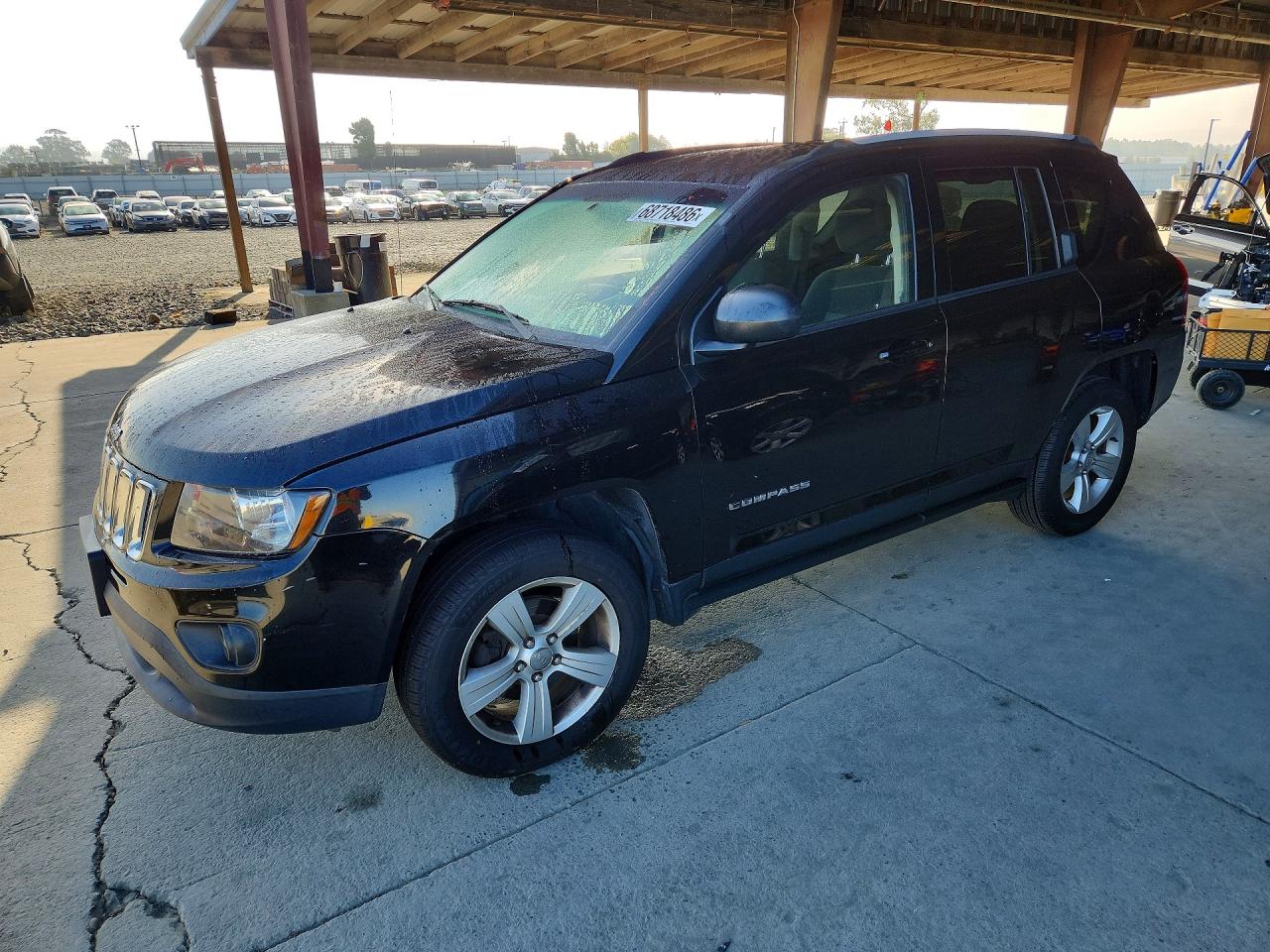 2015 JEEP COMPASS Sport — Front 3/4