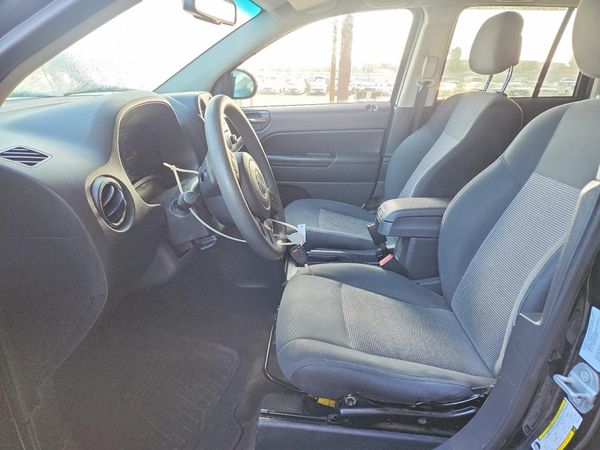 2015 JEEP COMPASS Sport — DENT