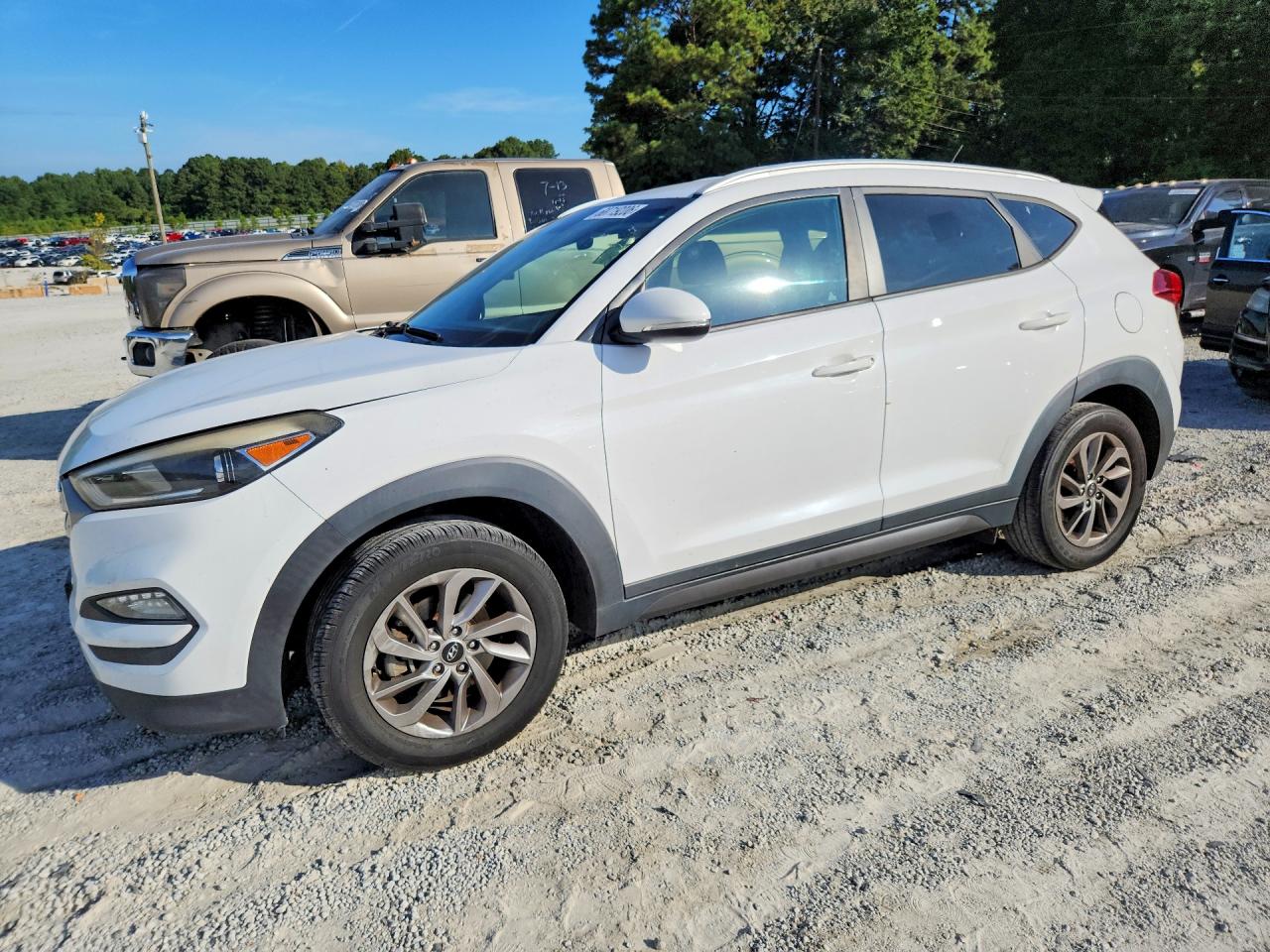 2016 HYUNDAI TUCSON