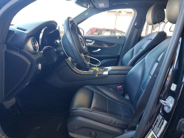 2019 MERCEDES-BENZ GLC