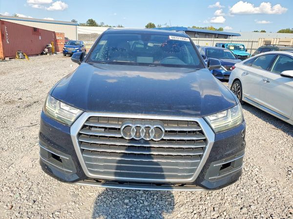 2017 AUDI Q7 quattro Premium Plus