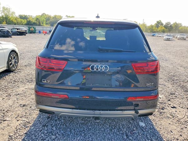 2017 AUDI Q7 quattro Premium Plus