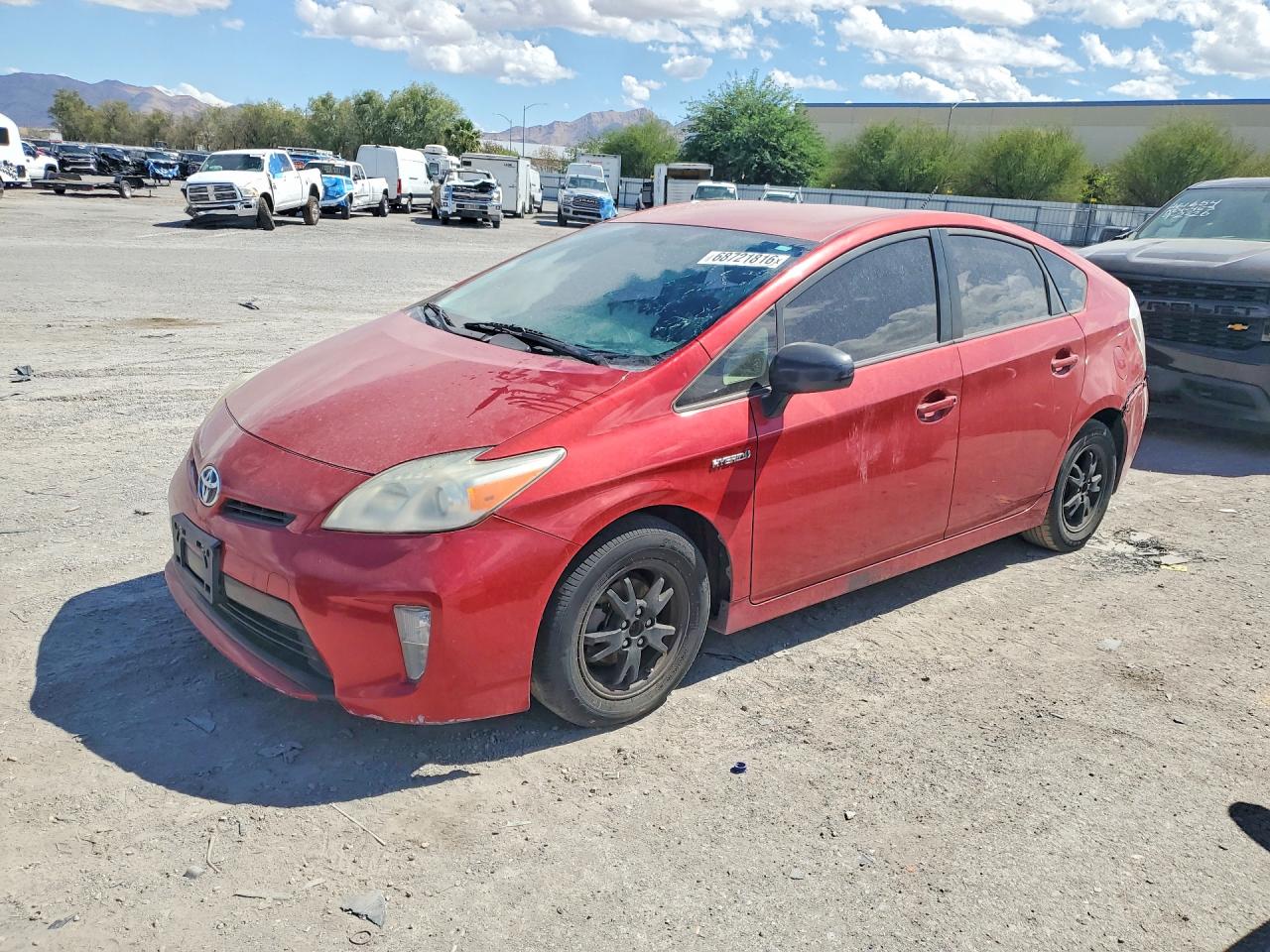 2013 TOYOTA PRIUS — Front 3/4