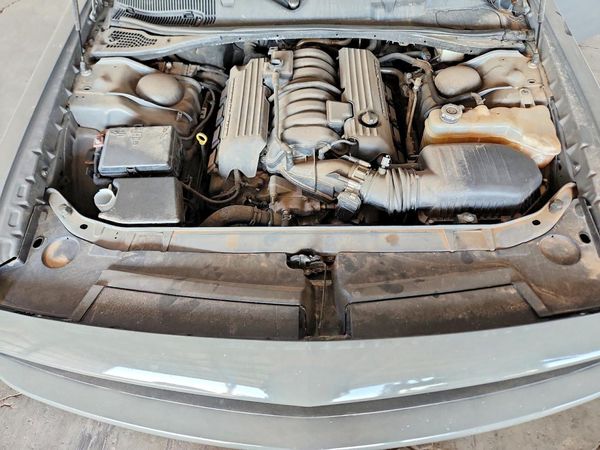 2019 DODGE CHALLENGER F/T Scat Pack — Engine bay