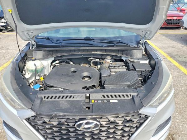2019 HYUNDAI TUCSON SE