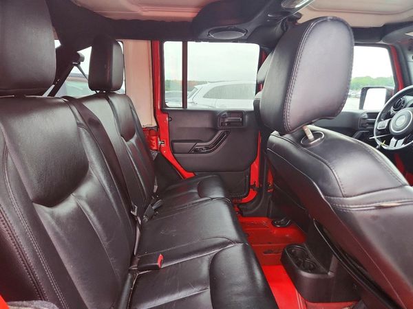 2014 JEEP WRANGLER UNLIMITED SAHARA 4X4