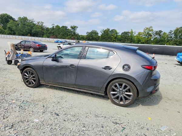 2021 MAZDA 3