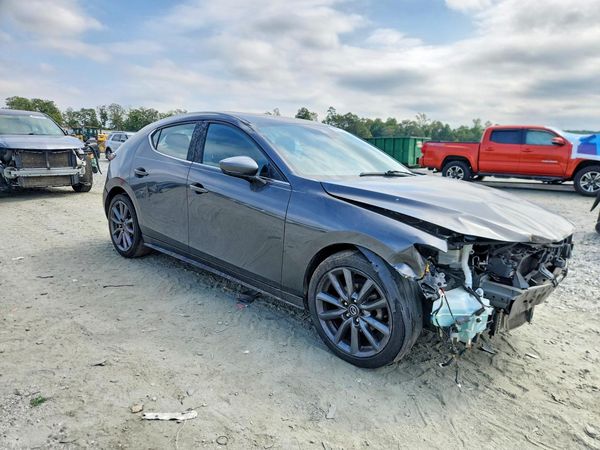 2021 MAZDA 3
