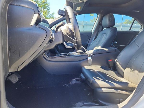 2022 MERCEDES-BENZ A-CLASS A220 — DENT