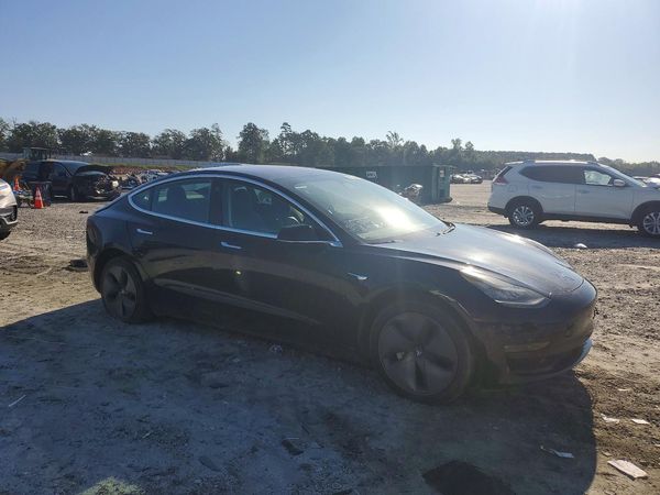 2019 TESLA MODEL 3 — Passenger 3/4