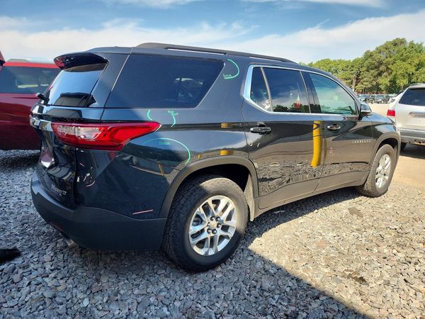 2020 CHEVROLET TRAVERSE LT