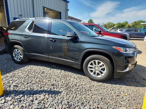 2020 CHEVROLET TRAVERSE LT