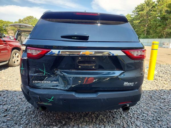 2020 CHEVROLET TRAVERSE LT