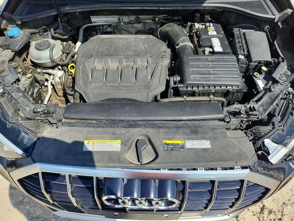 2020 AUDI Q3 quattro Premium — Engine bay