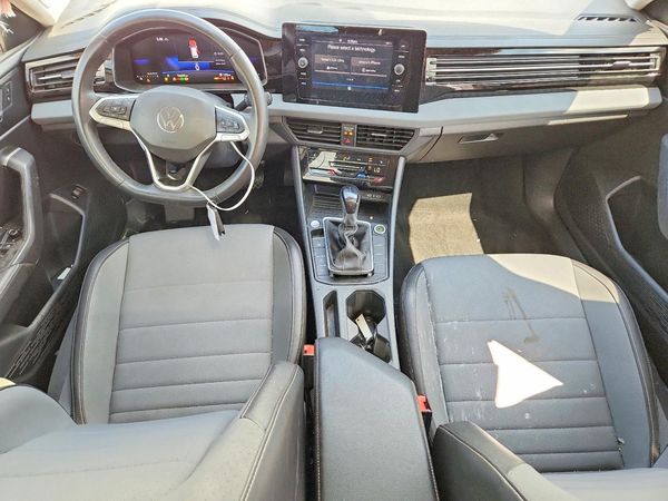2025 VOLKSWAGEN JETTA SE