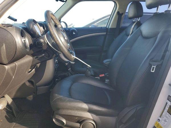 2015 MINI COOPER — DENT
