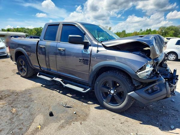 2019 RAM 1500 SLT — Passenger 3/4