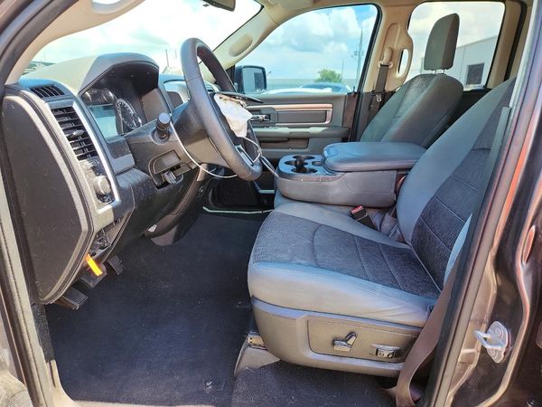 2019 RAM 1500 SLT — DENT