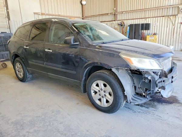 2015 CHEVROLET TRAVERSE LS