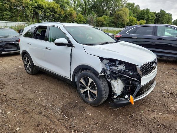 2018 KIA SORENTO EX — Passenger 3/4