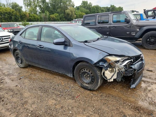 2015 TOYOTA COROLLA L/LE — Passenger 3/4