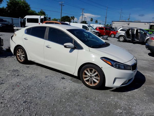 2017 KIA FORTE LX Popular, S
