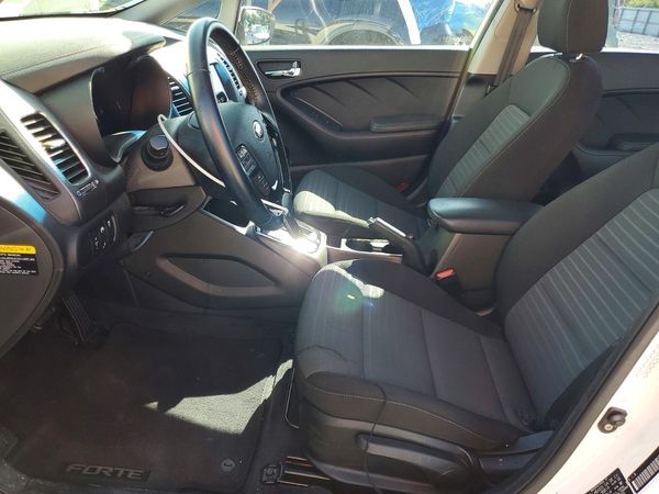 2017 KIA FORTE LX Popular, S