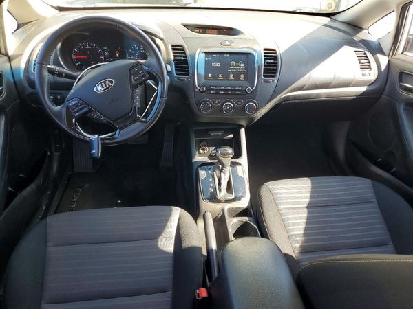 2017 KIA FORTE LX Popular, S
