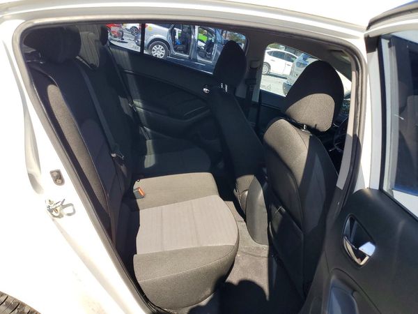 2017 KIA FORTE LX Popular, S