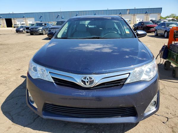 2014 TOYOTA CAMRY — DIRF