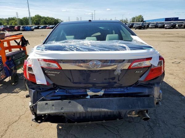 2014 TOYOTA CAMRY — DIRR