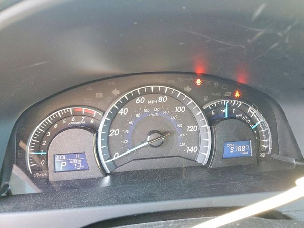 2014 TOYOTA CAMRY — ODOM
