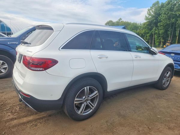 2021 MERCEDES-BENZ GLC GLC300-4M