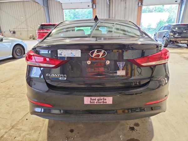 2017 HYUNDAI ELANTRA SE Base